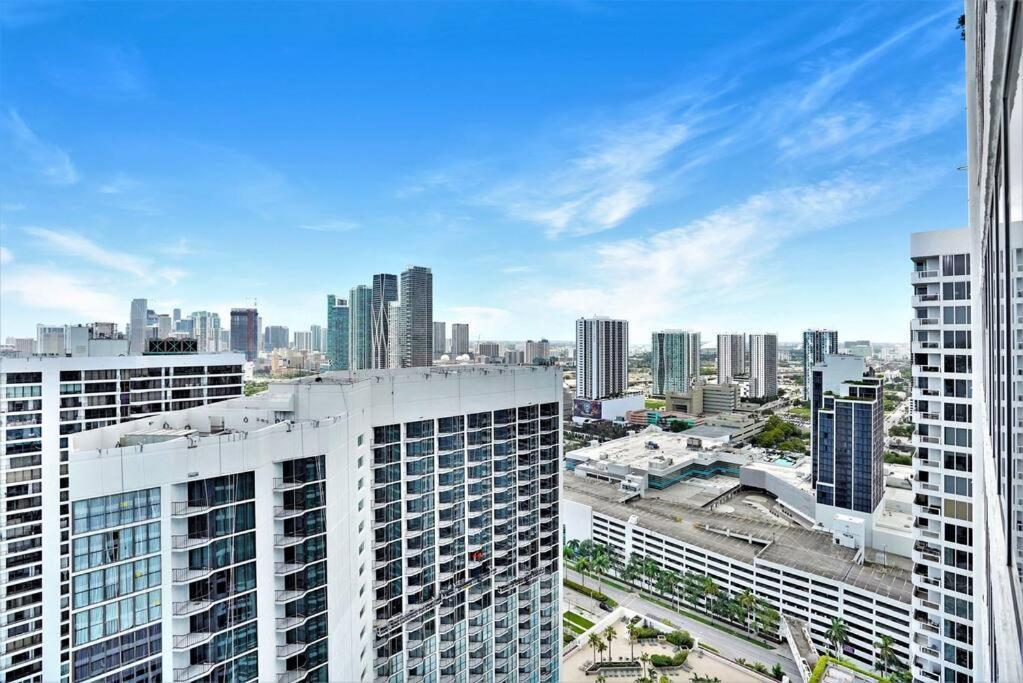 Spectacular! Penthouse With Direct Water Views! Apartment Miami Exterior photo