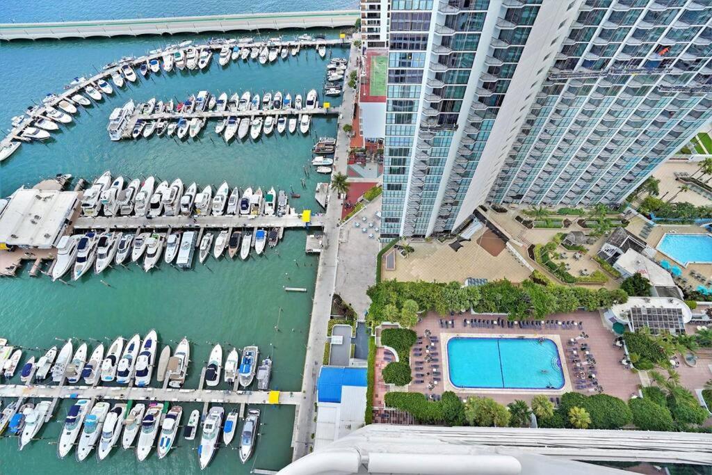 Spectacular! Penthouse With Direct Water Views! Apartment Miami Exterior photo